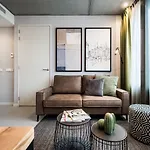 Yays East By Numa 4* Ámsterdam