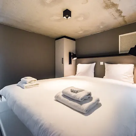 Yays East By Numa 4* Amszterdam