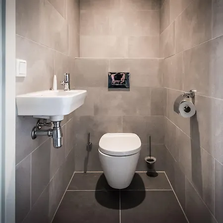 Yays East By Numa Amszterdam