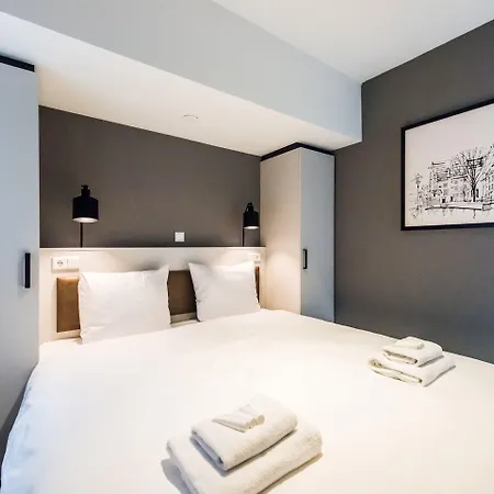 Yays East By Numa 4*