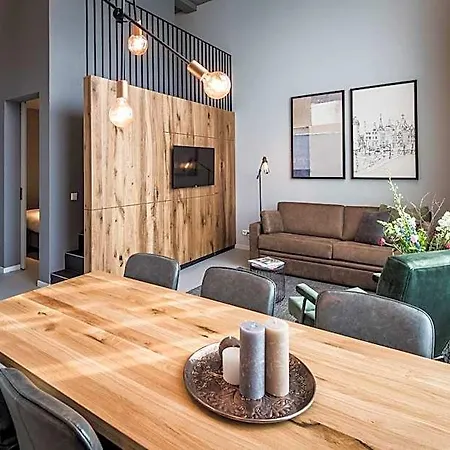 Yays East By Numa Amsterdam