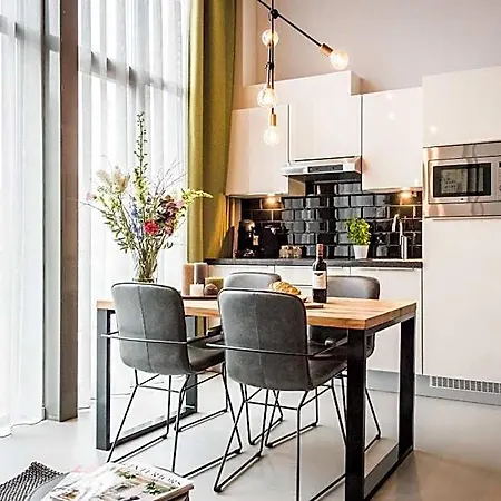 Yays East By Numa Amsterdam