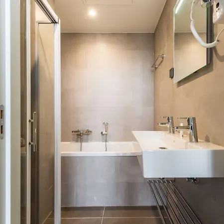 Appart hôtel Yays East By Numa