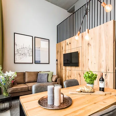 Yays East By Numa Amsterdam