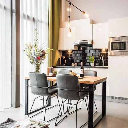 Yays East By Numa Lejlighedshotel