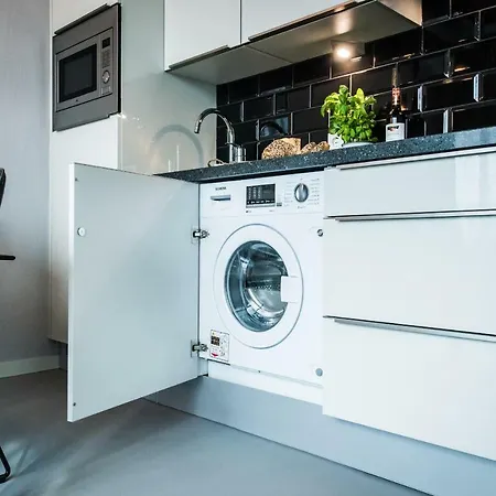 Yays East By Numa Lejlighedshotel