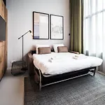 Yays East By Numa شقة فندقية 4*