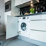 Yays East By Numa شقة فندقية